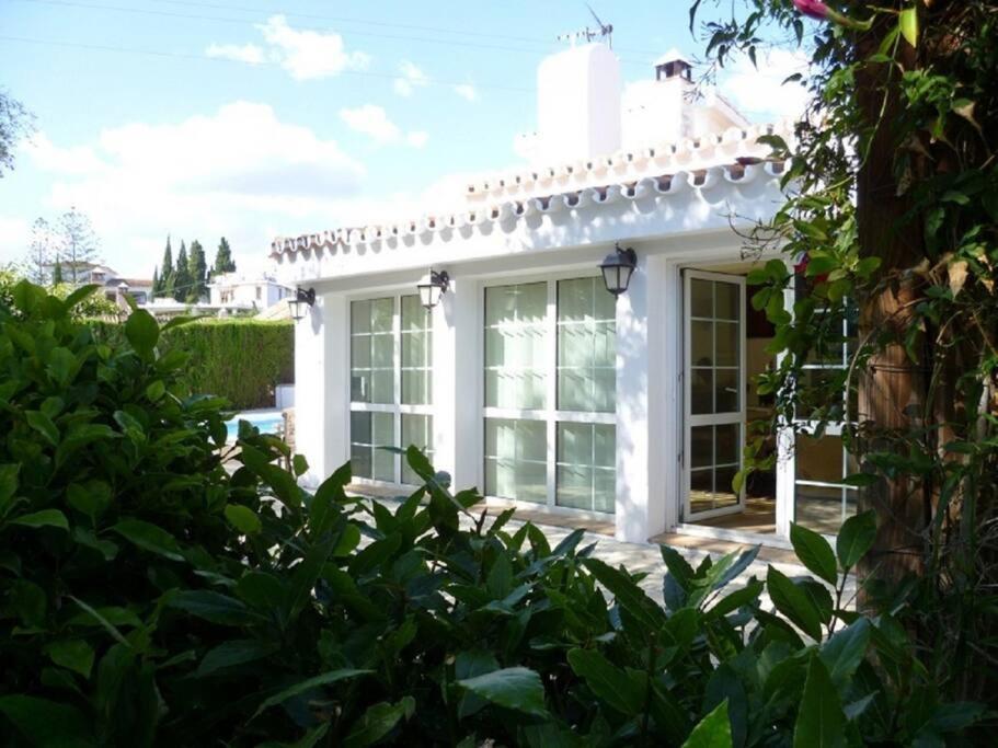 11647 - Private Cosy In Area Villa Marbella